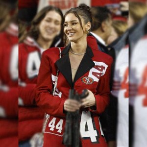 San Francisco 49ers Kristin Juszczyk Red Blazer